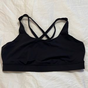 Lululemon sports bra with removable padded cups